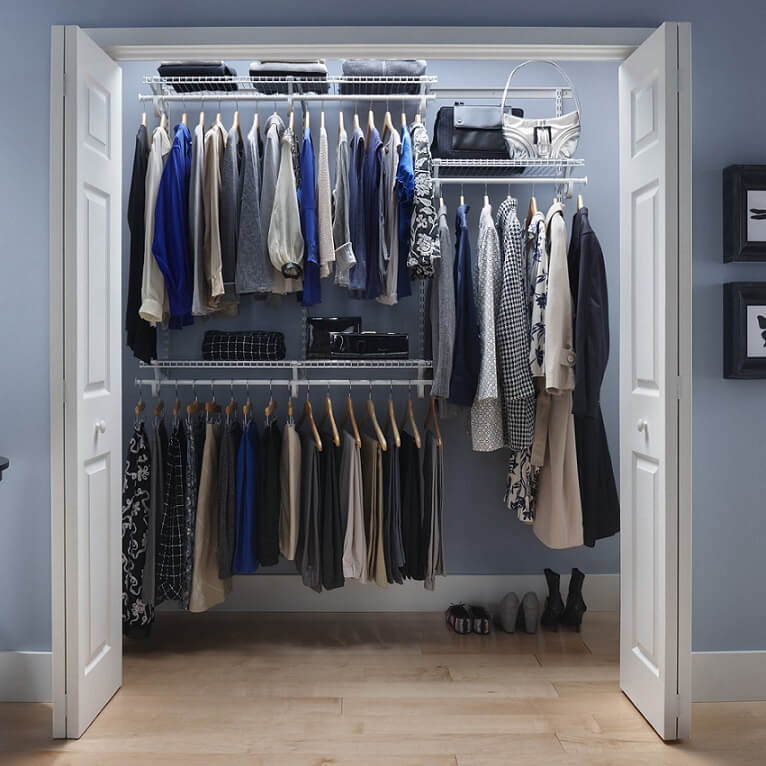 A master closet