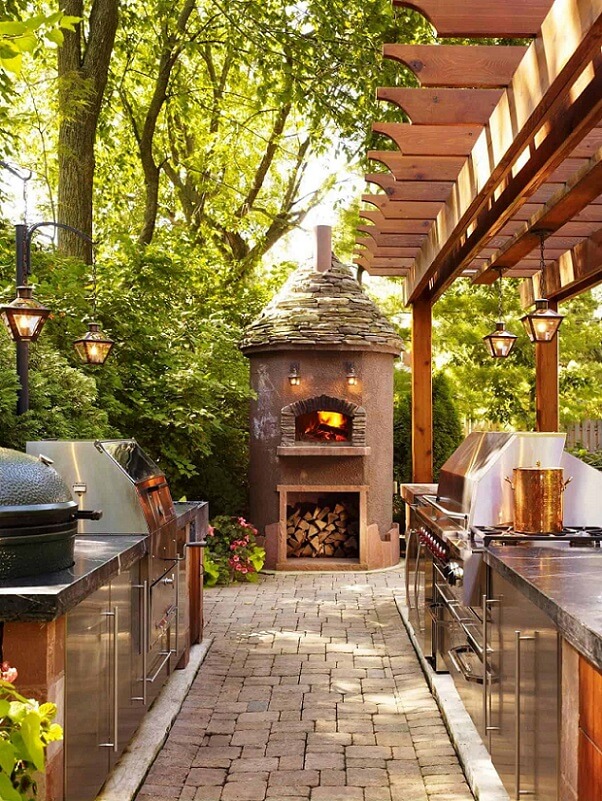 pizza oven outside