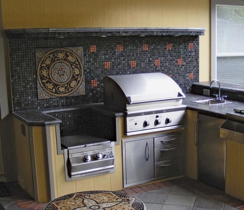 Tile kitchen backsplash ideas for outdoors