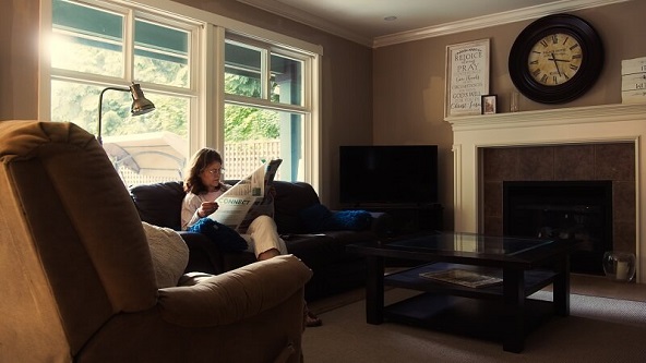 Women in a dark living room